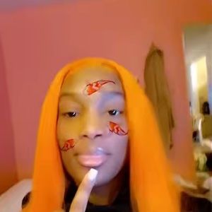 Meet your Posher, Lynette